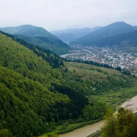 будинок з лазнею Mizhhirya (Transcarpathia)