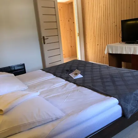 будинок з лазнею