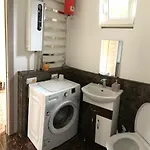 Hébergement de vacances будинок з лазнею Mizhhirya (Transcarpathia)